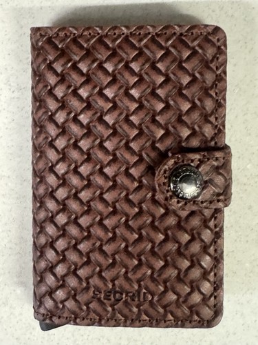 Secrid slim wallet basket - secrid,